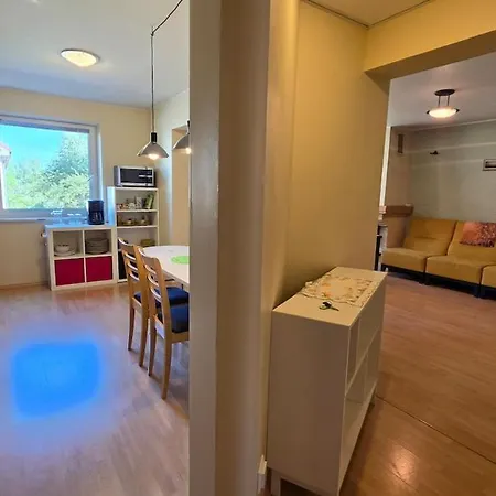 Large For 8, Balconie, Sauna, Free Parking